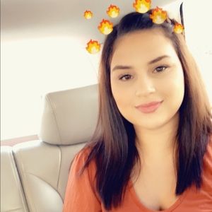 Meet your Posher, Katia